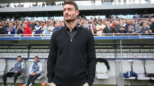 Ex-Girondins : Albert Riera s'en prend violemment à un dirigeant de l'Eintracht