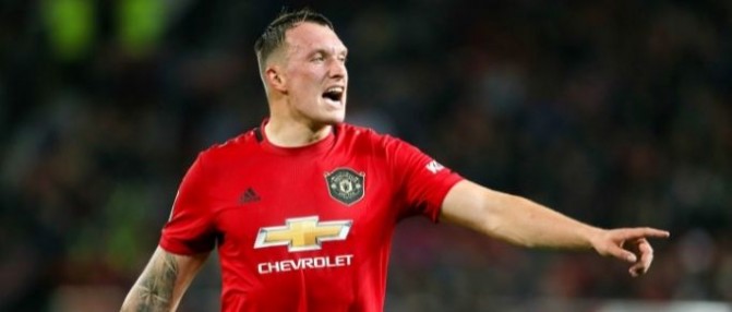 Mercato : Phil Jones décline la proposition des Girondins