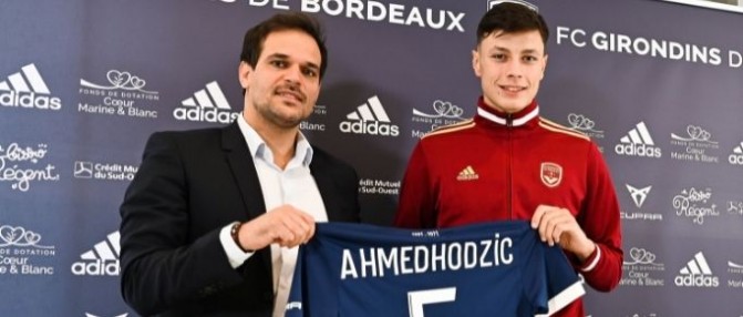 Dahl Tomasson: "Anel est un défenseur central moderne qui est fort avec et sans ballon"