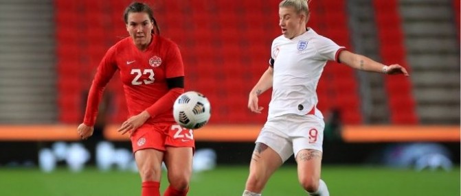 La joueuse des Girondins Vanessa Gilles en finale des J.O avec le Canada