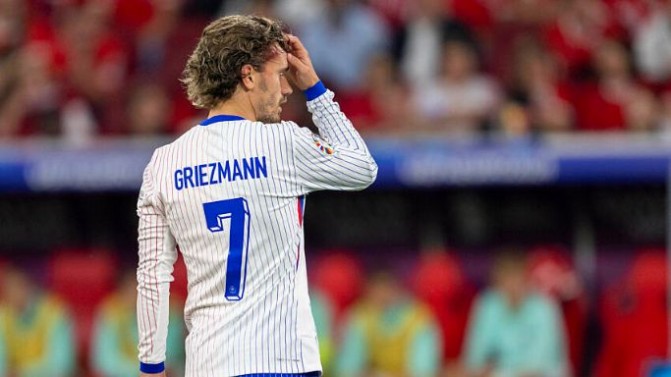 Euro : Koundé et Tchouaméni titulaires avec les Bleus contre la Pologne