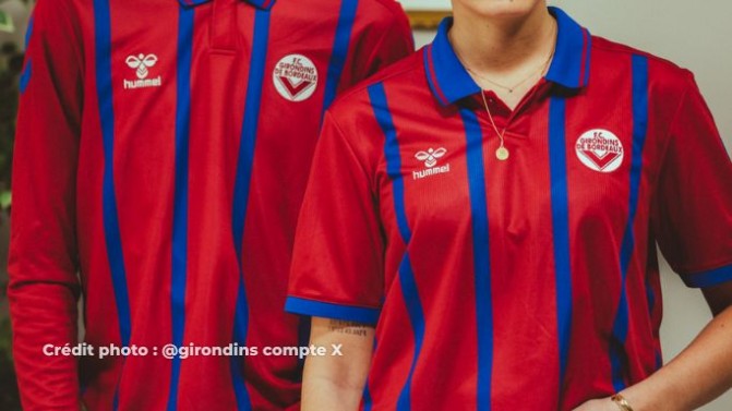 Bordeaux : les Girondins présentent leur troisième maillot, signé Hummel