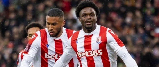 Demi-saison moyenne pour Josh Maja avec Stoke City