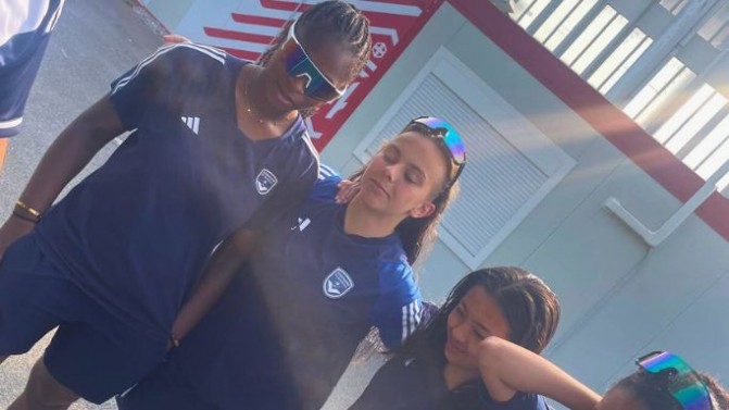 Girondins : la joie spontanée de Julia Roux, Ilona Koko, Sarah Guellil et Alizée Ribeiro