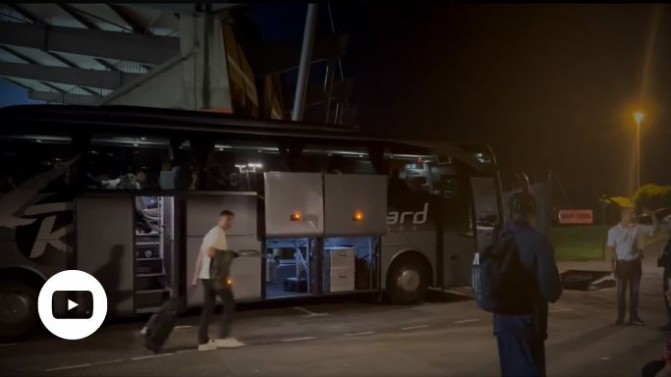 Altercation verbale entre Albert Riera et des supporters girondins