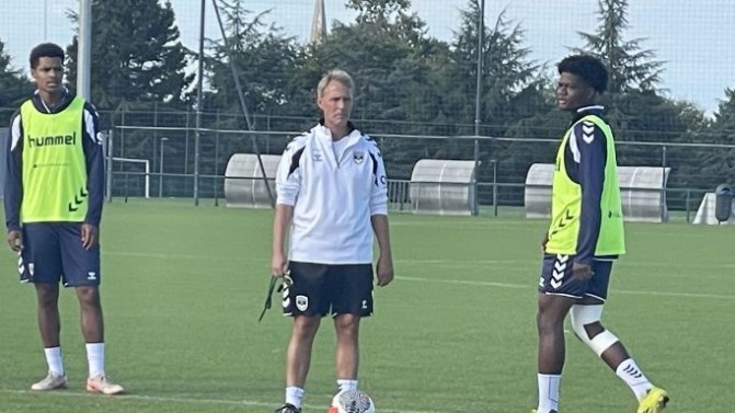Girondins : 21 joueurs à l'entraînement, une présence surprise à Bordeaux