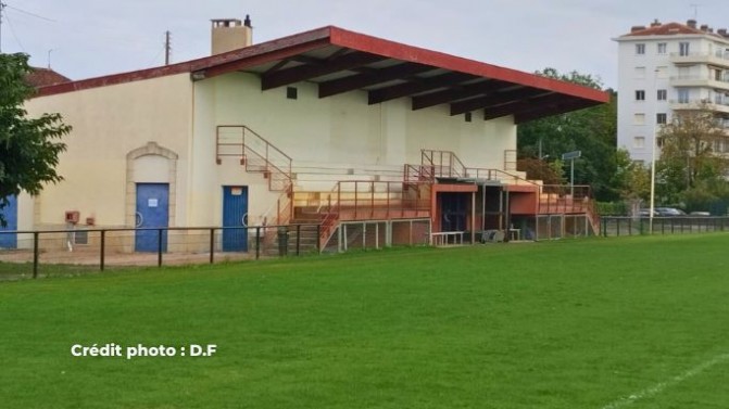 D3F : les Girondins au stade Bel Air (Batany) de Bordeaux Caudéran