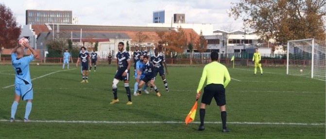 National 3 : Une victoire poussive pour les Girondins (2-0)