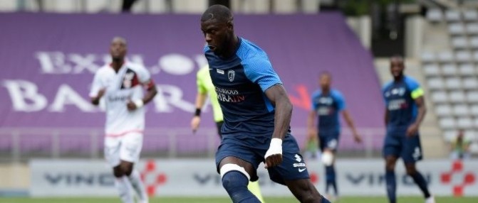 Mercato : aucun contact entre le Paris FC et les Girondins pour Gaëtan Laura