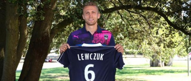 Mercato - Lewczuk prolonge d'une saison (officiel)
