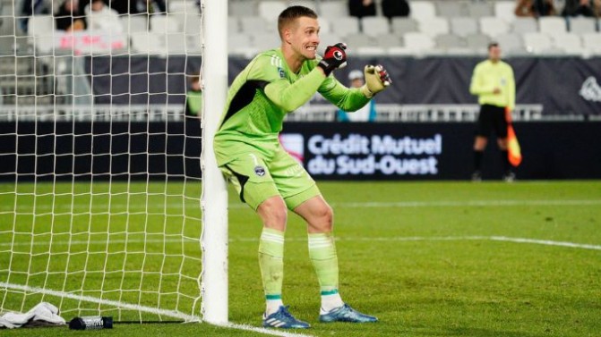 Ses prestations, le jeu de l'équipe, l'objectif des Girondins, Kalle Johnsson répond