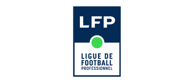 Emmanuel Macron souhaite une reprise rapide du football