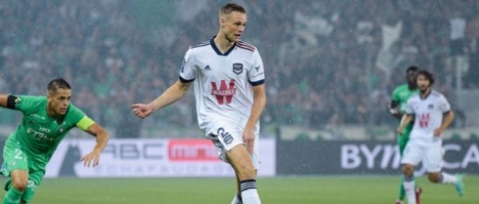 Stian Gregersen se distingue après le match à Lorient