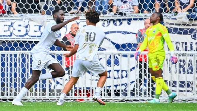 Mercato : "Les Girondins ont proposé 12 000€ par mois à Babacar Leye de Châteaubriant"