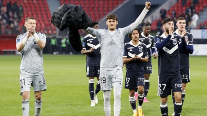 Girondins. Première chez les grands pour Grégoire Swiderski qui se distingue avec le Canada