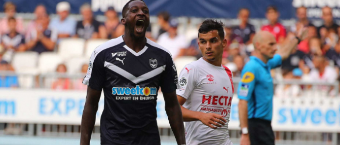 Anciens : Younousse Sankharé se fait expulser