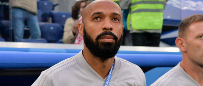 Thierry Henry demande un temps de réflexion