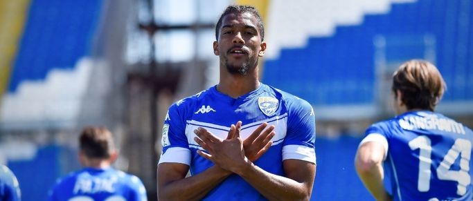 Mercato : une piste possible en remplacement d'Alberth Elis