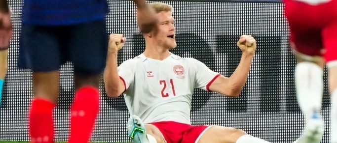 Cornelius se paye aussi les Bleus après le match
