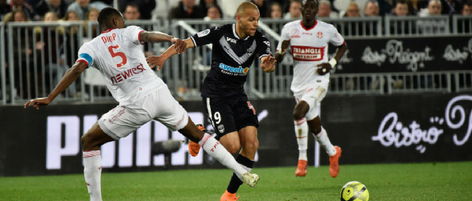 Jules Koundé face à Martin Braithwaite en Liga