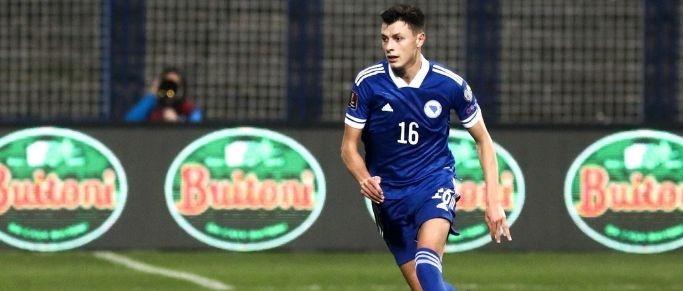 Paul Heckingbottom sur Anel Ahmedhodžić : "C'est un gros plus pour nous"