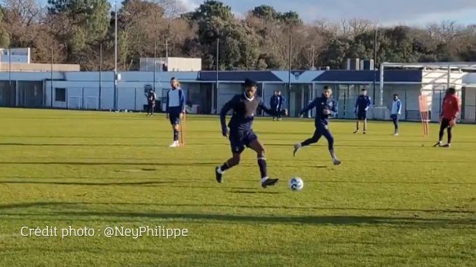 Girondins : “Ce qui me dérange chez ce joueur, c’est qu’en phase défensive, il marche”