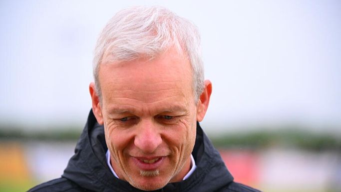 Girondins de Bordeaux : Bruno Irlès fait le bilan et évoque l’avenir du club, Oliver Kahn pas sérieux ?