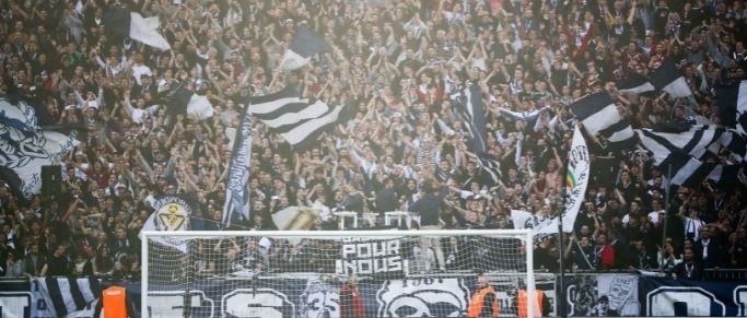 Girondins : tensions entre groupes de supporters, un parcage limité pour le déplacement à Dinan Léhon