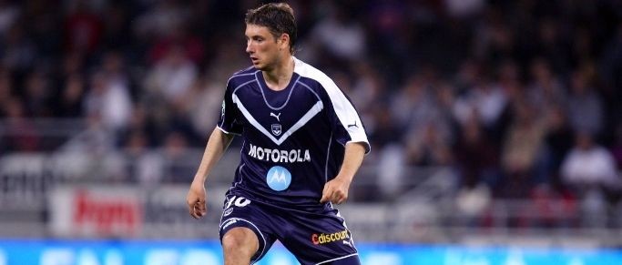 Un ancien joueur des Girondins annonce sa retraite