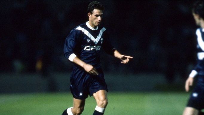 Jean-Luc Dogon (Ex-Girondins) : "Les joueurs ont besoin d'aide"