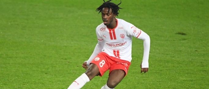 Mercato : Warren Bondo courtisé par Bordeaux ?