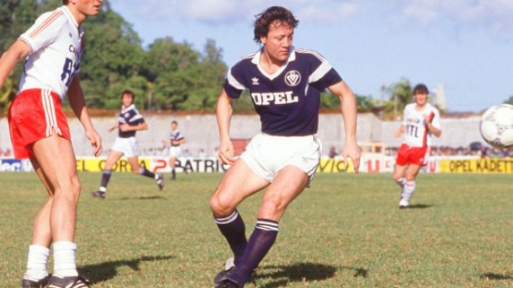 Girondins : Alain Giresse rend un hommage émouvant à son ancien coéquipier Bernard Lacombe